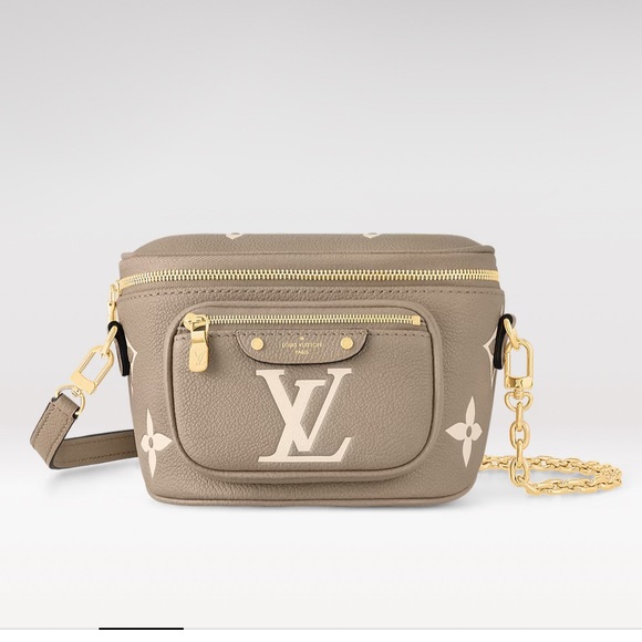 Louis Vuitton mini bumbag - Picture 1 of 7